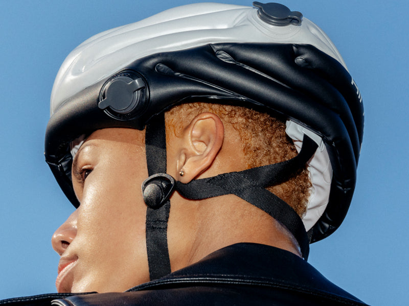 Airnoggin's Inflatable Helmet: A Trailblazer in Cycling Safety and Convenience.